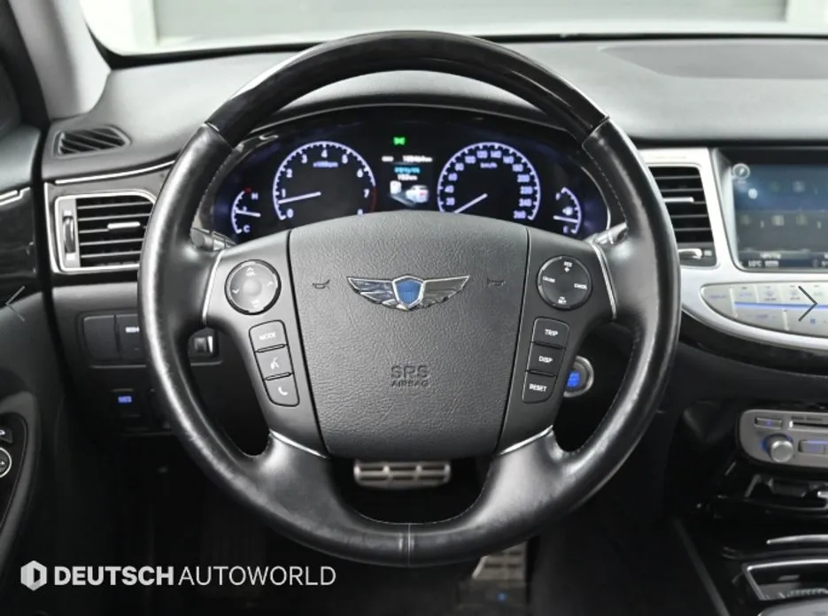 Hyundai Genesis