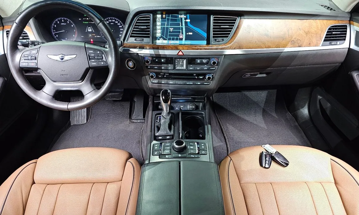 Hyundai Genesis