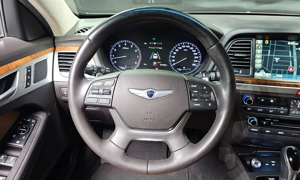 Hyundai Genesis