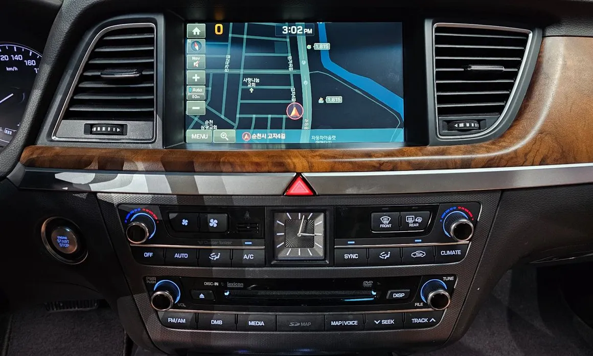 Hyundai Genesis