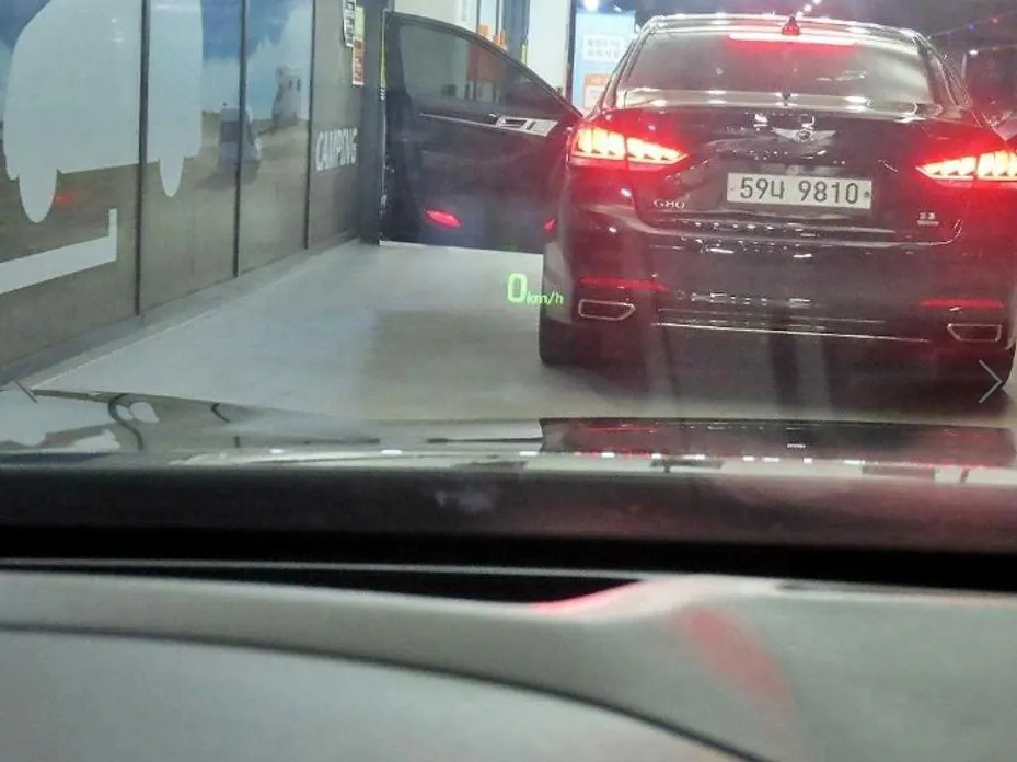 Hyundai Genesis