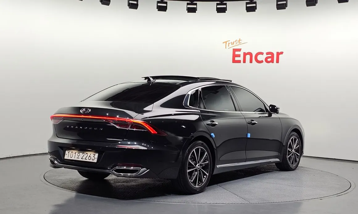 Hyundai Grandeur