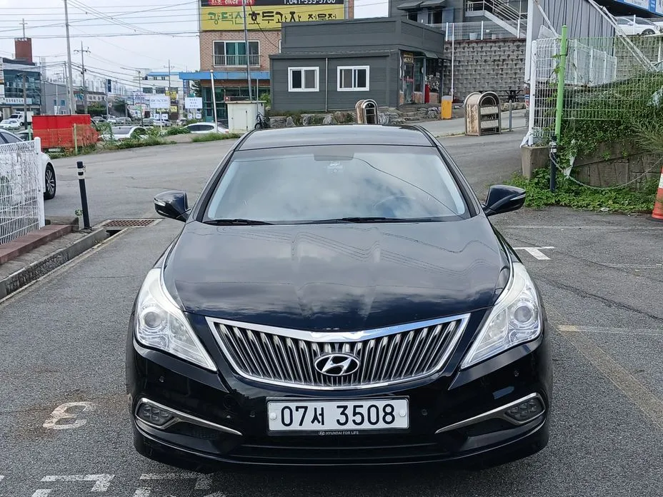 Hyundai Grandeur