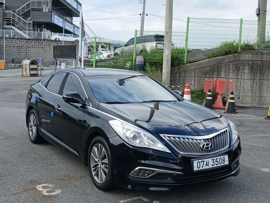 Hyundai Grandeur