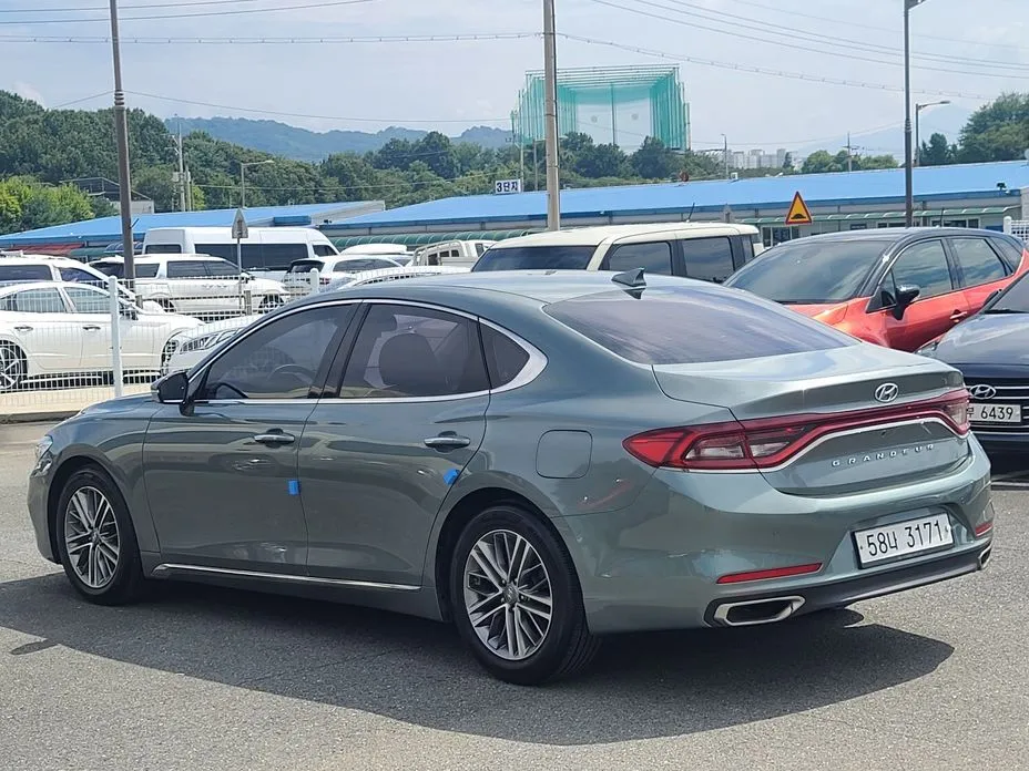 Hyundai Grandeur