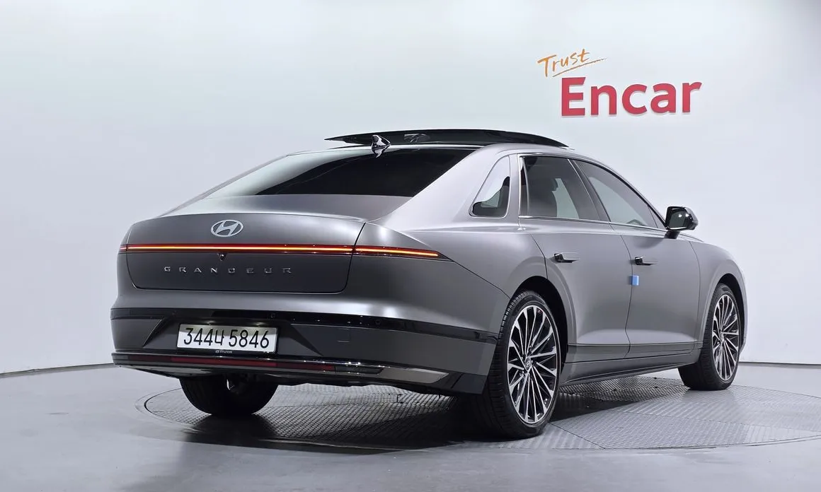 Hyundai Grandeur