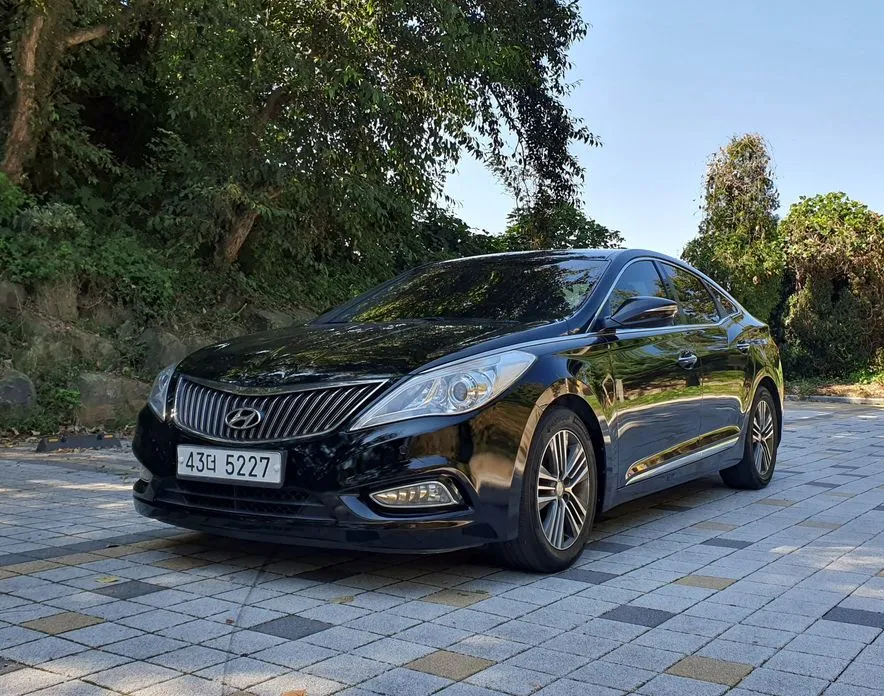 Hyundai Grandeur