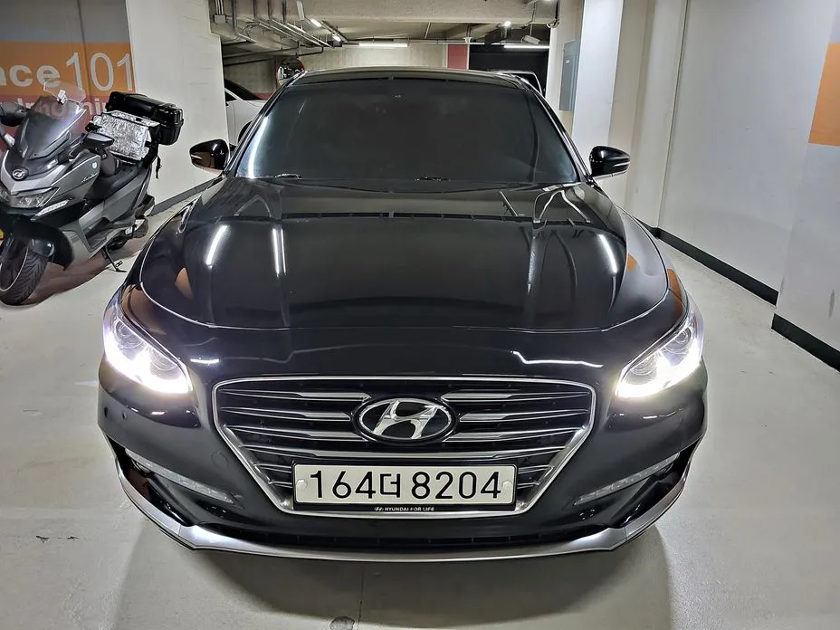 Hyundai Grandeur
