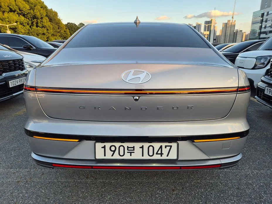 Hyundai Grandeur