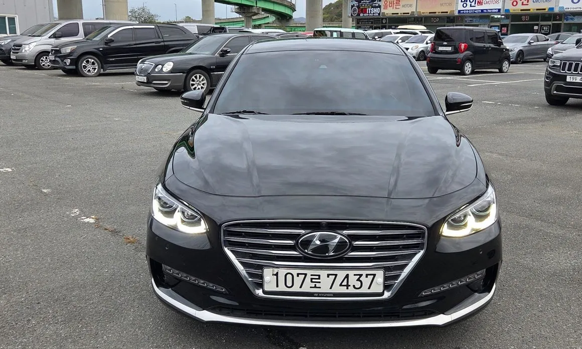 Hyundai Grandeur