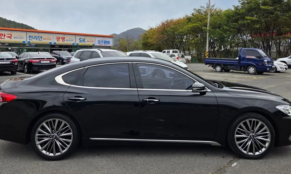 Hyundai Grandeur