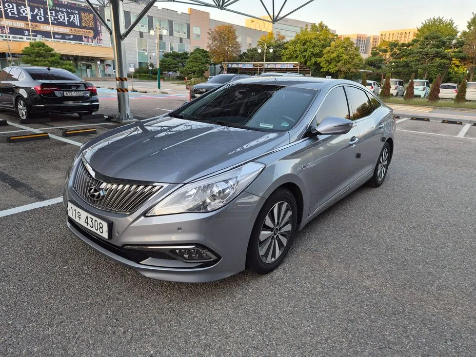Hyundai Grandeur