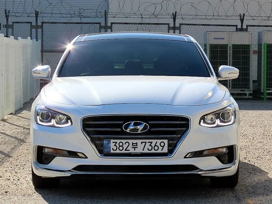 Hyundai Grandeur