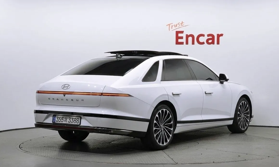Hyundai Grandeur