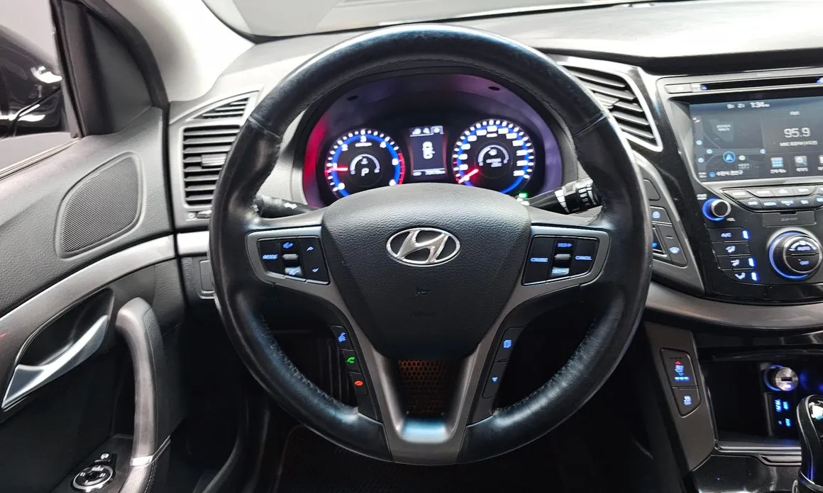 Hyundai i40