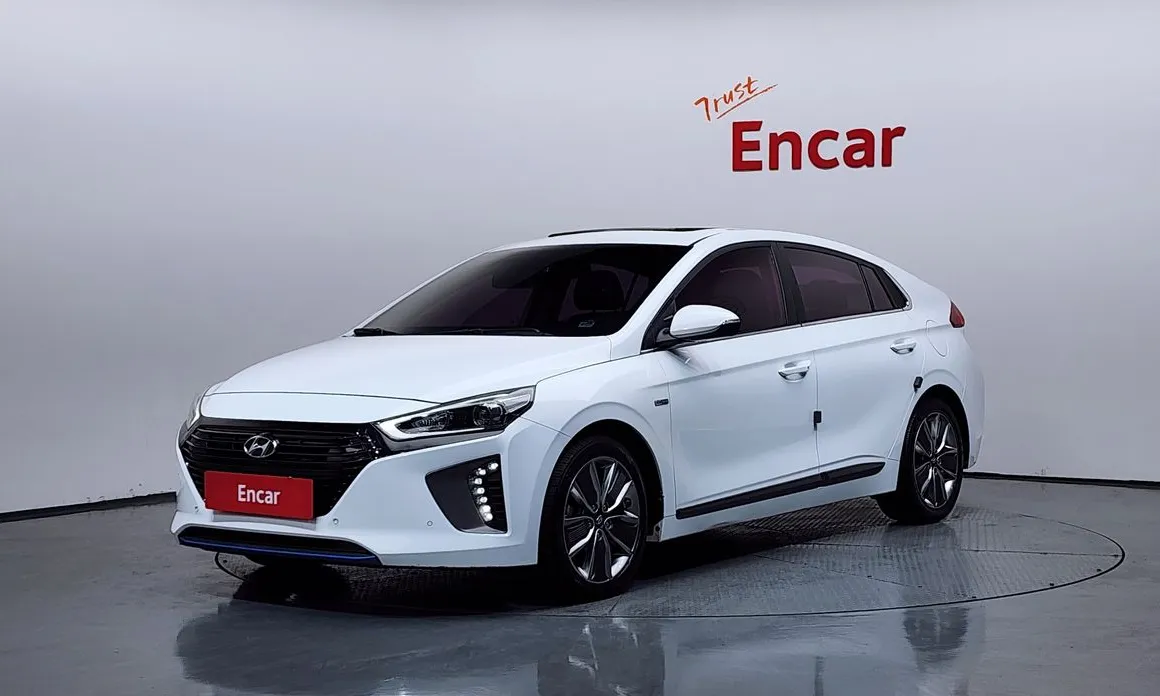 Hyundai Ioniq