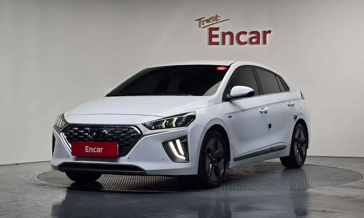Hyundai Ioniq