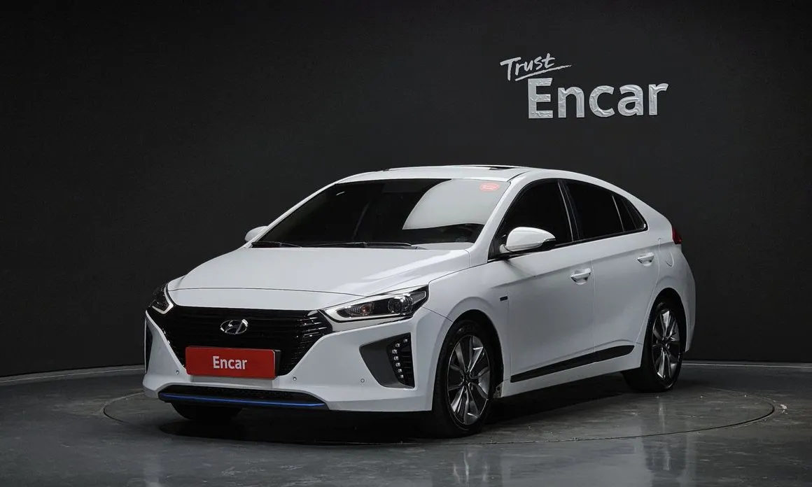 Hyundai Ioniq