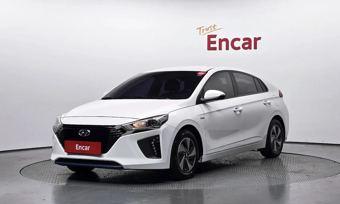 Hyundai Ioniq