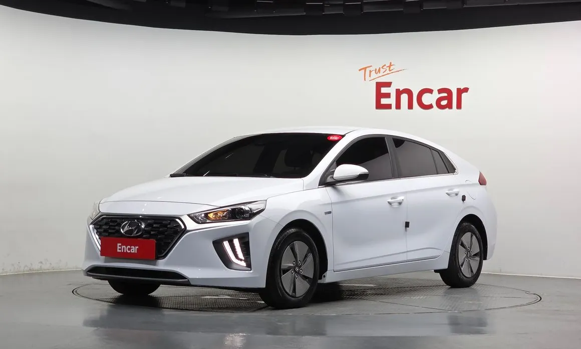 Hyundai Ioniq