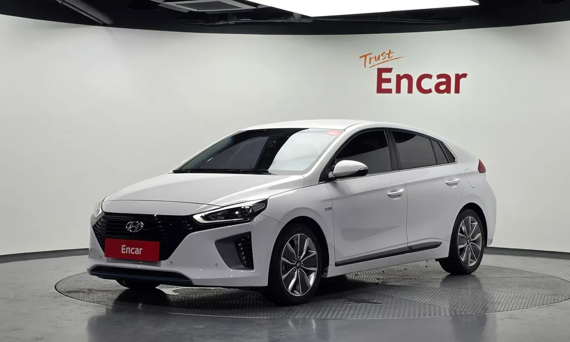 Hyundai Ioniq