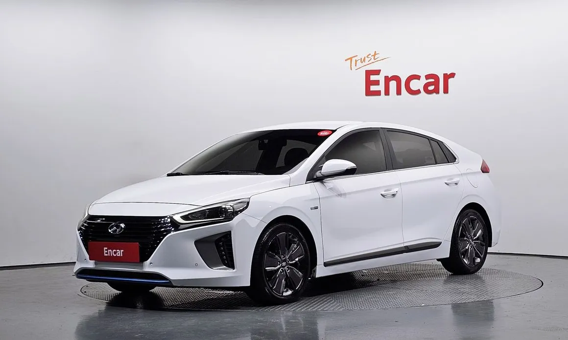 Hyundai Ioniq