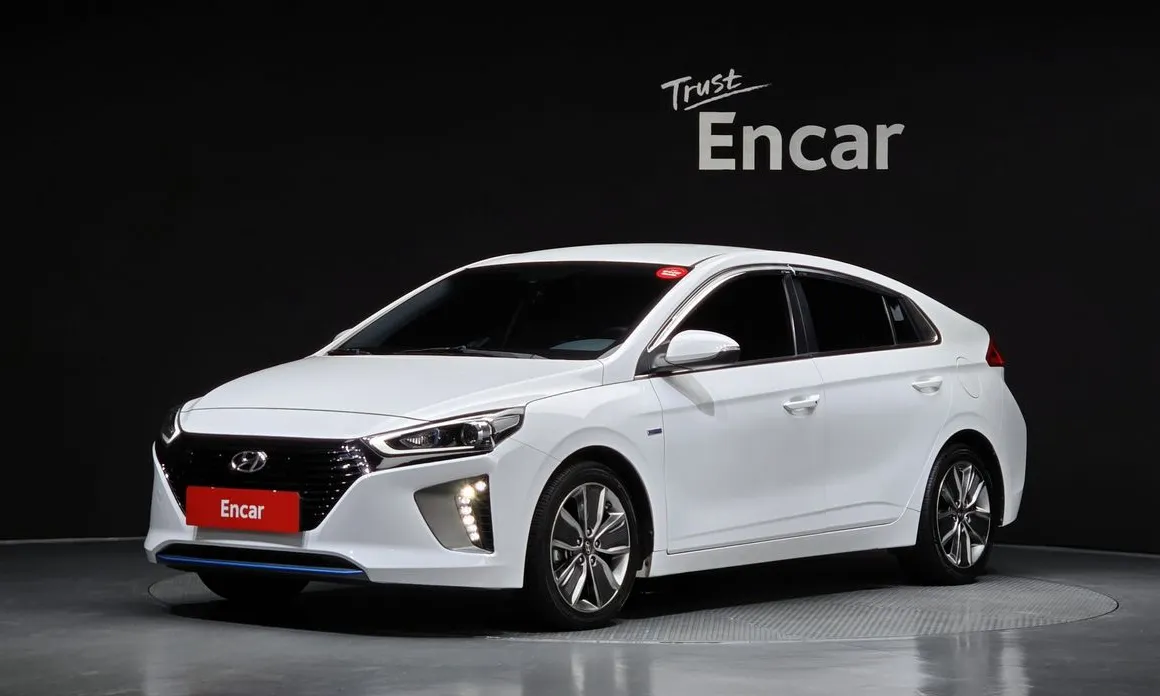 Hyundai Ioniq
