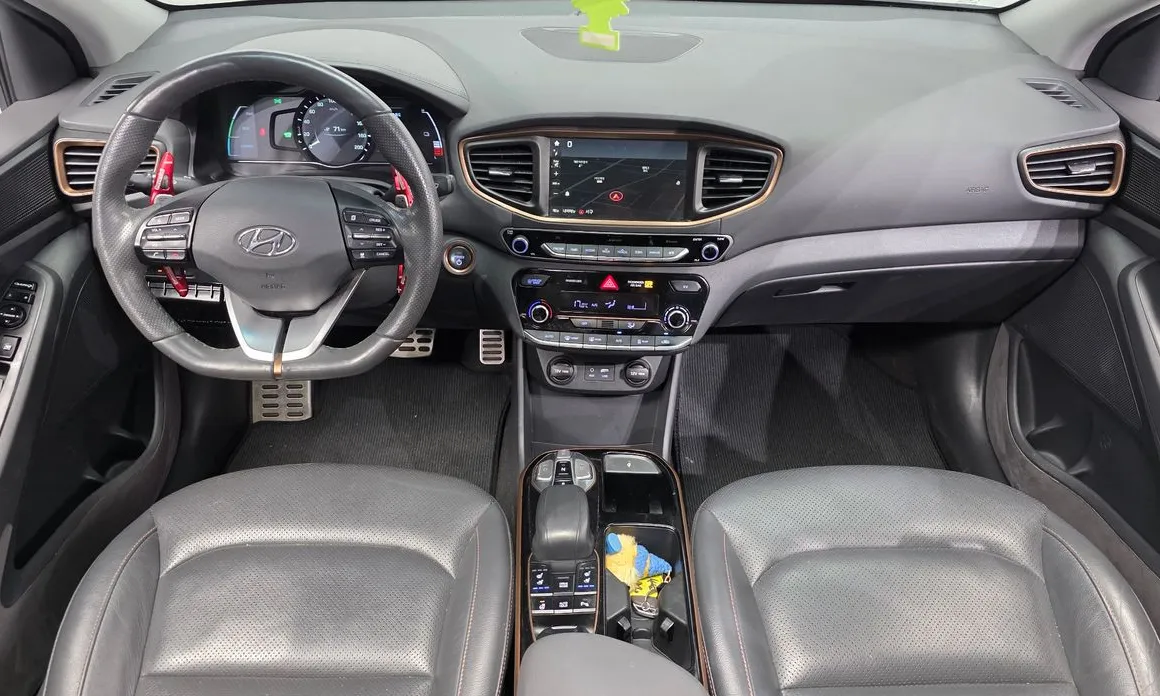 Hyundai Ioniq
