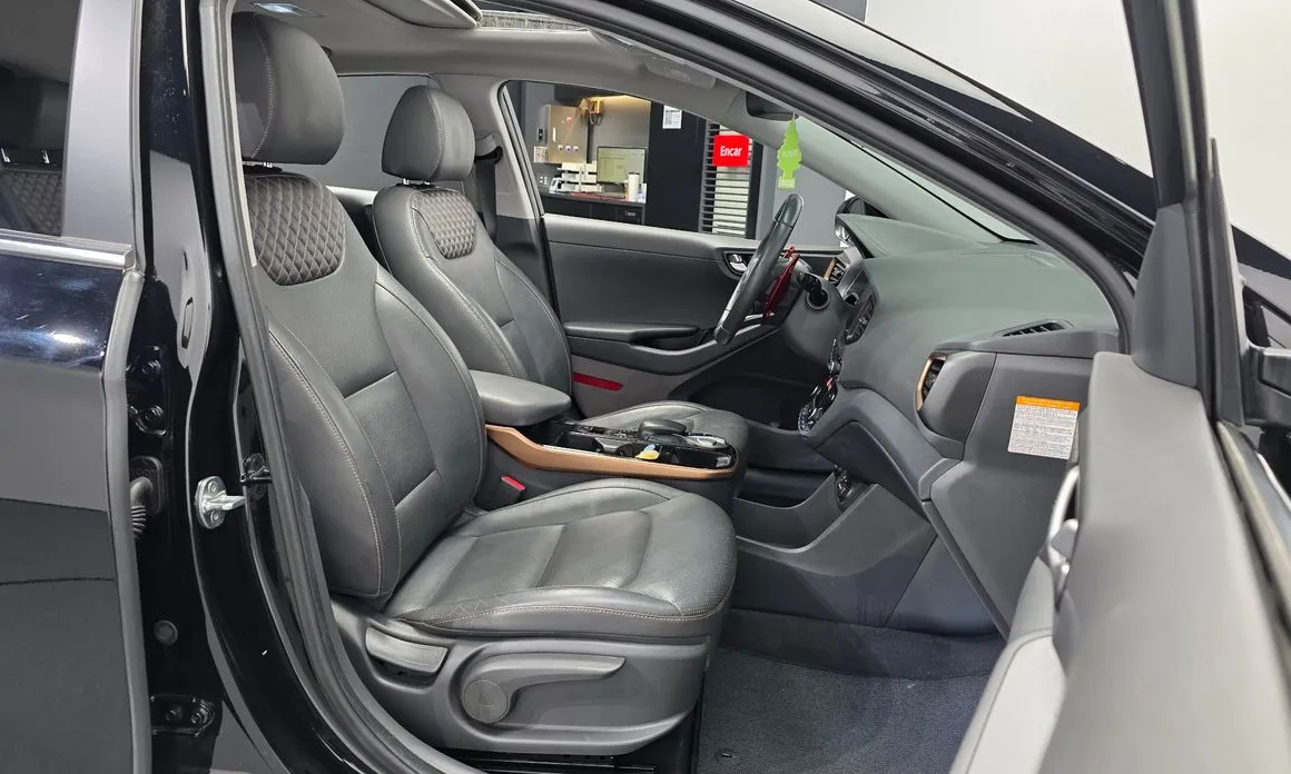 Hyundai Ioniq