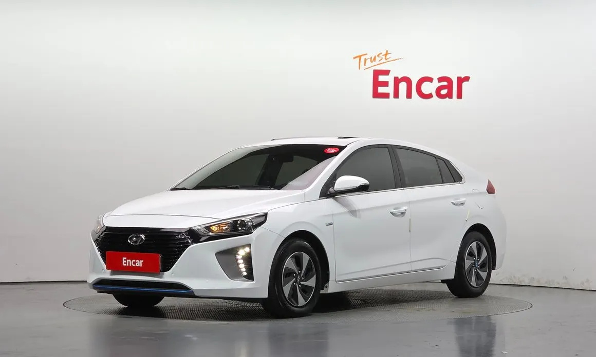 Hyundai Ioniq