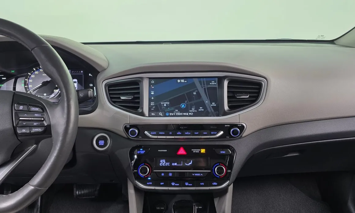 Hyundai Ioniq