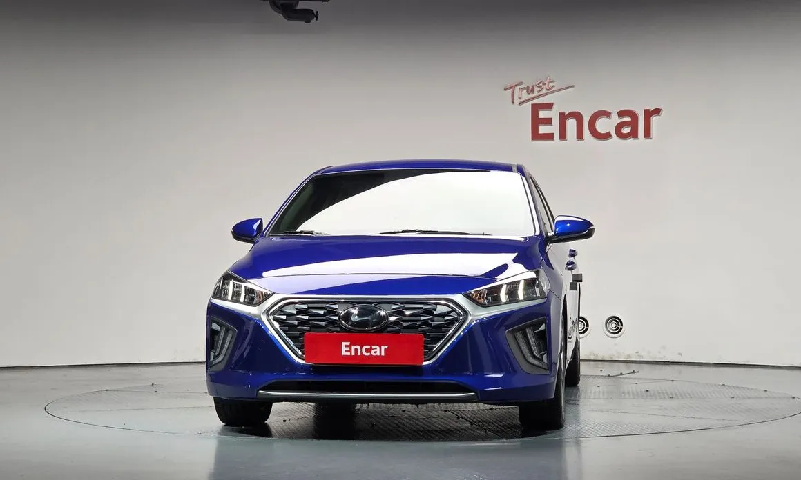Hyundai Ioniq