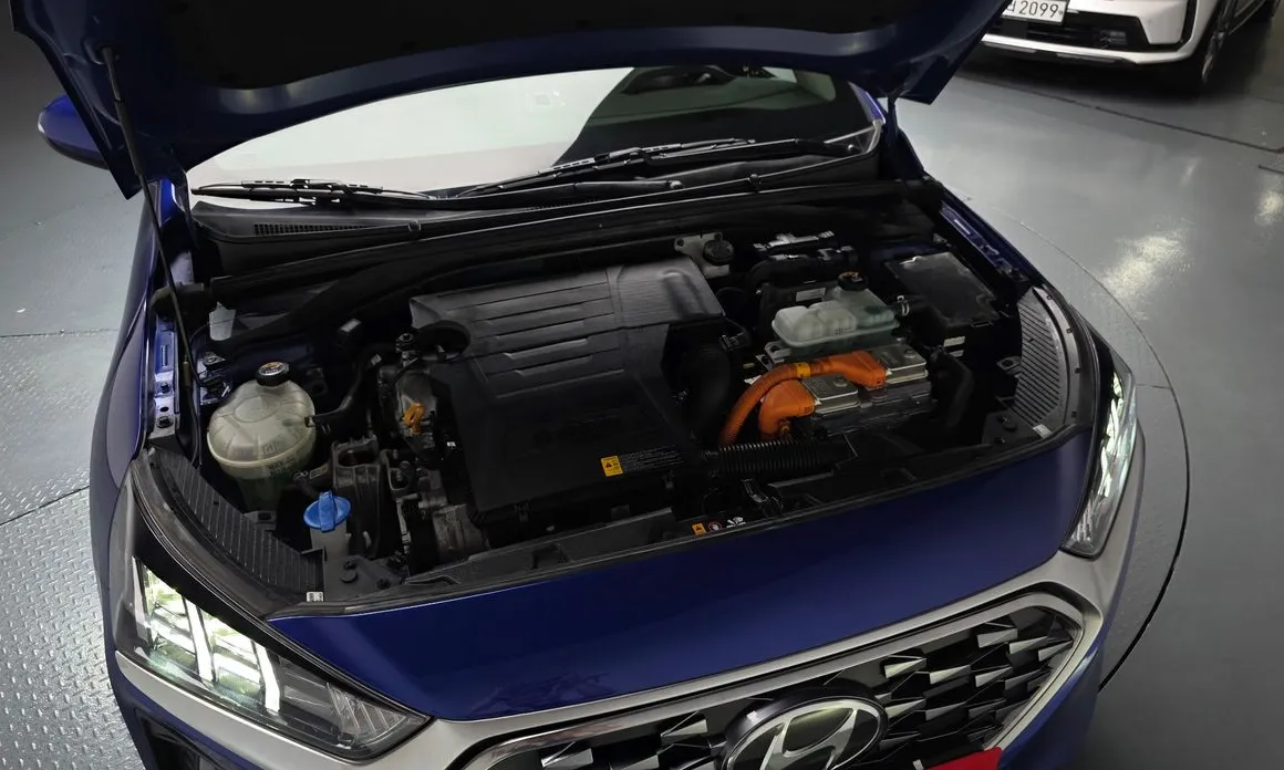 Hyundai Ioniq