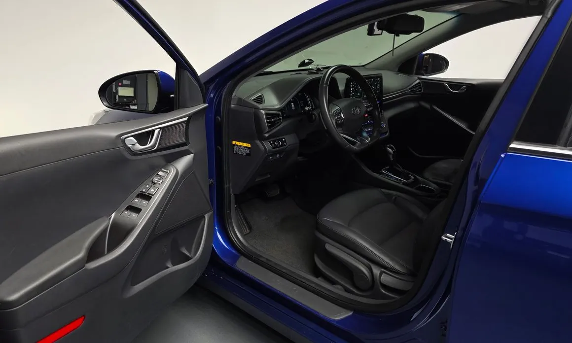 Hyundai Ioniq