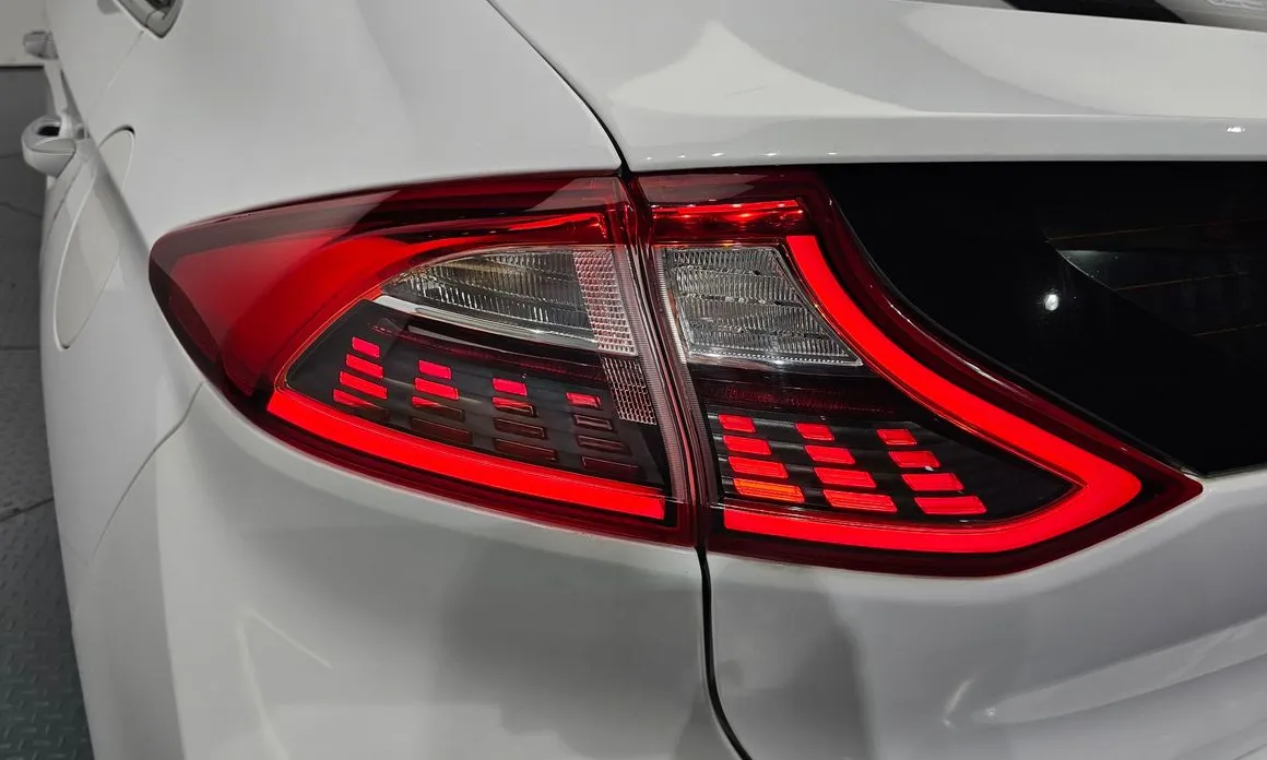 Hyundai Ioniq