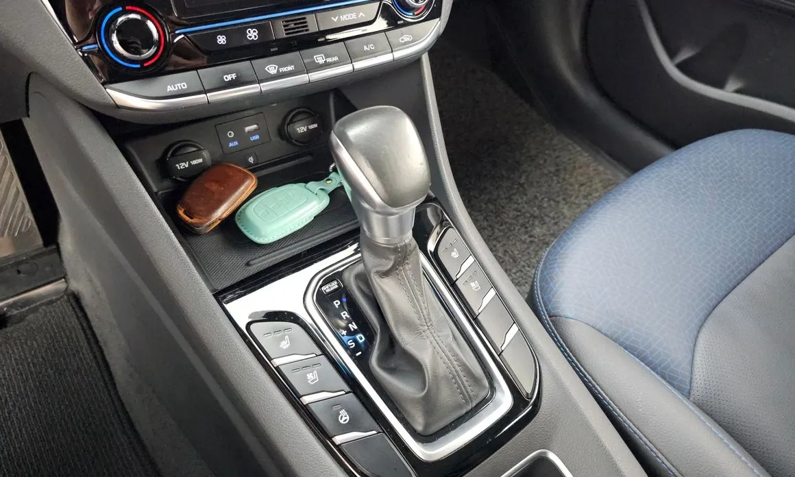 Hyundai Ioniq