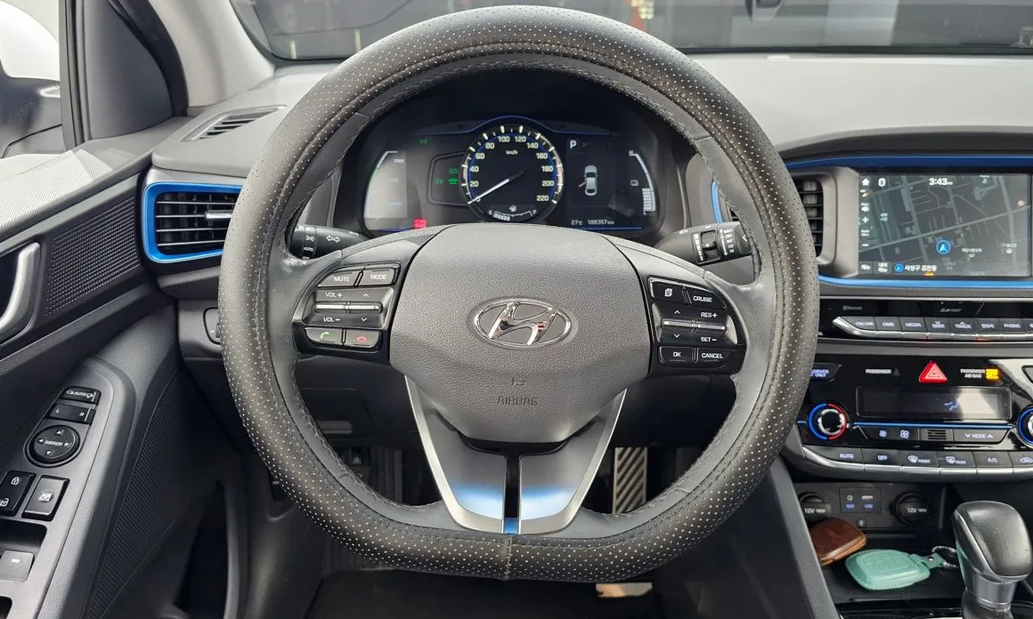 Hyundai Ioniq