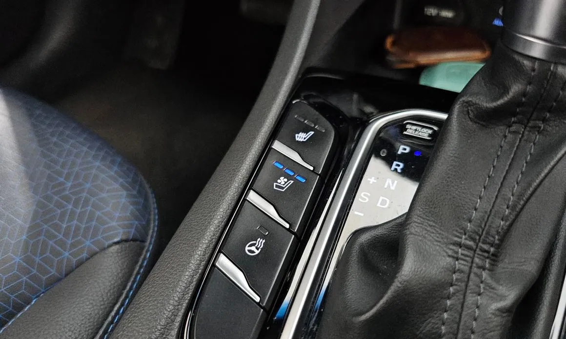 Hyundai Ioniq