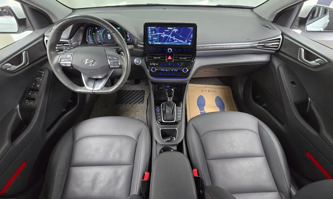 Hyundai Ioniq