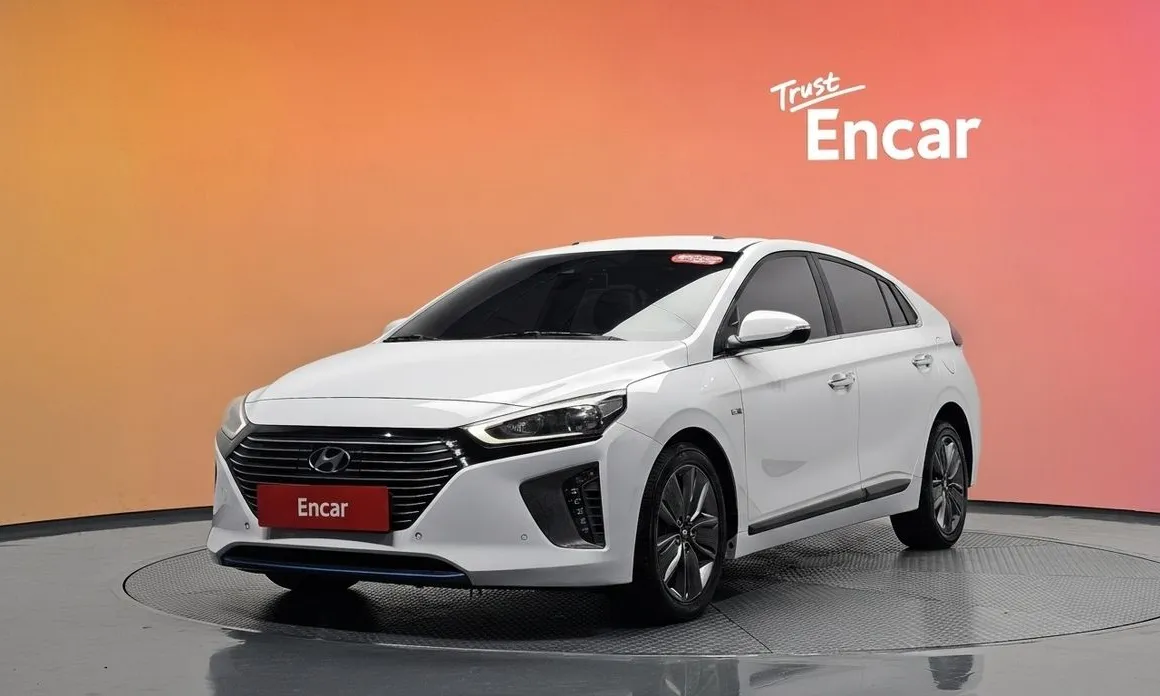 Hyundai Ioniq