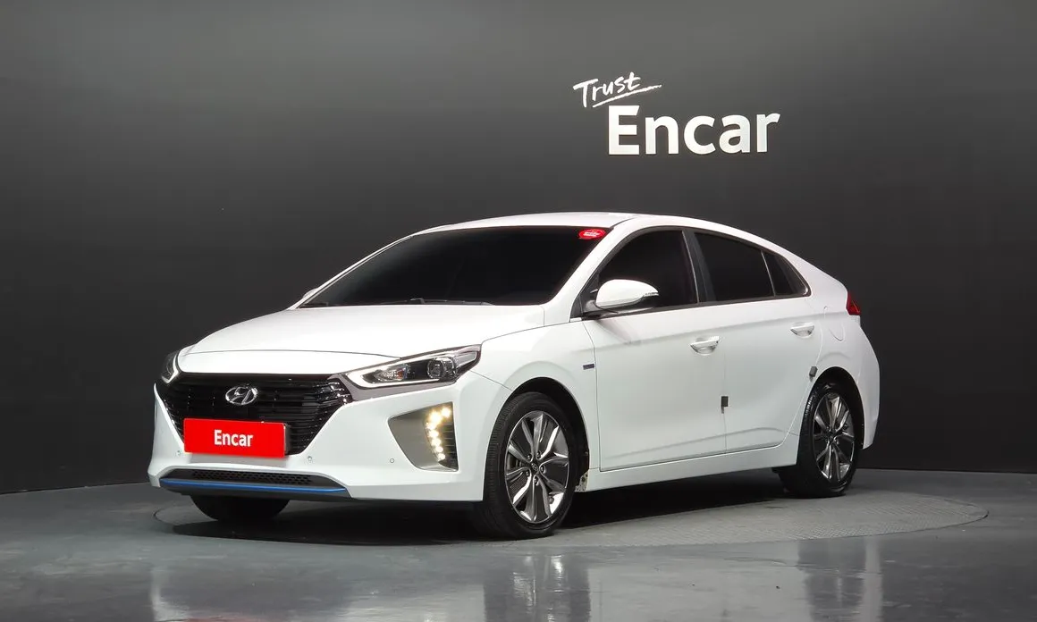 Hyundai Ioniq