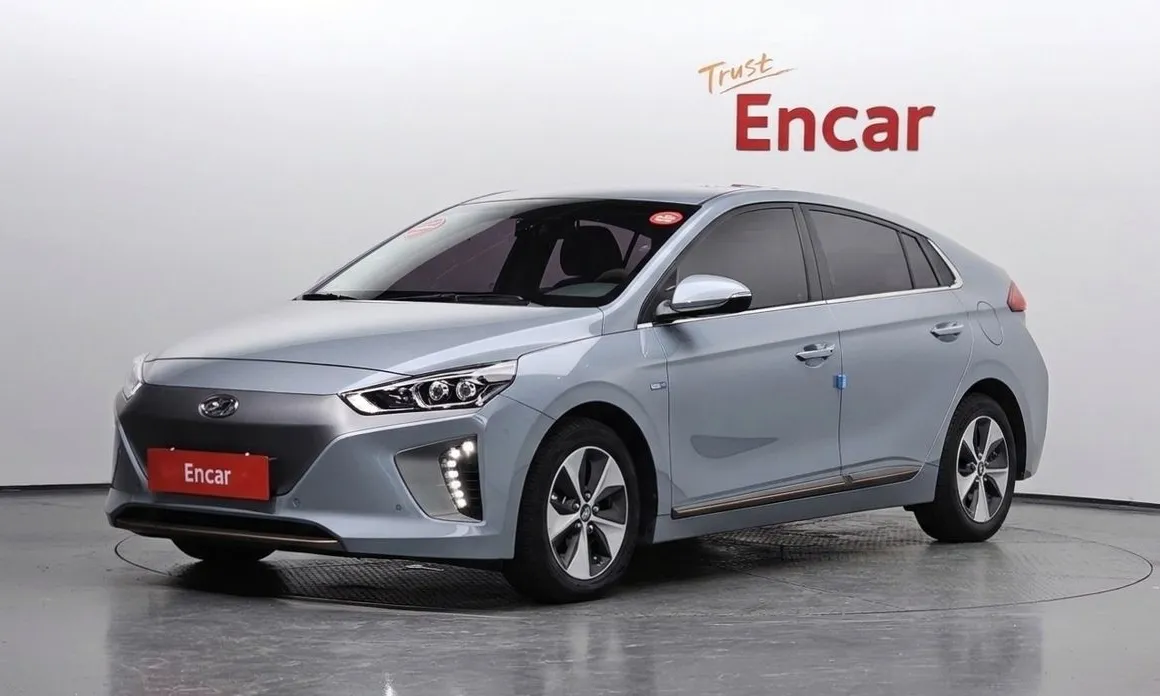 Hyundai Ioniq