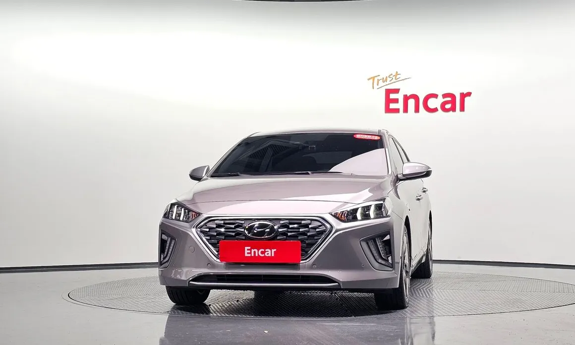 Hyundai Ioniq