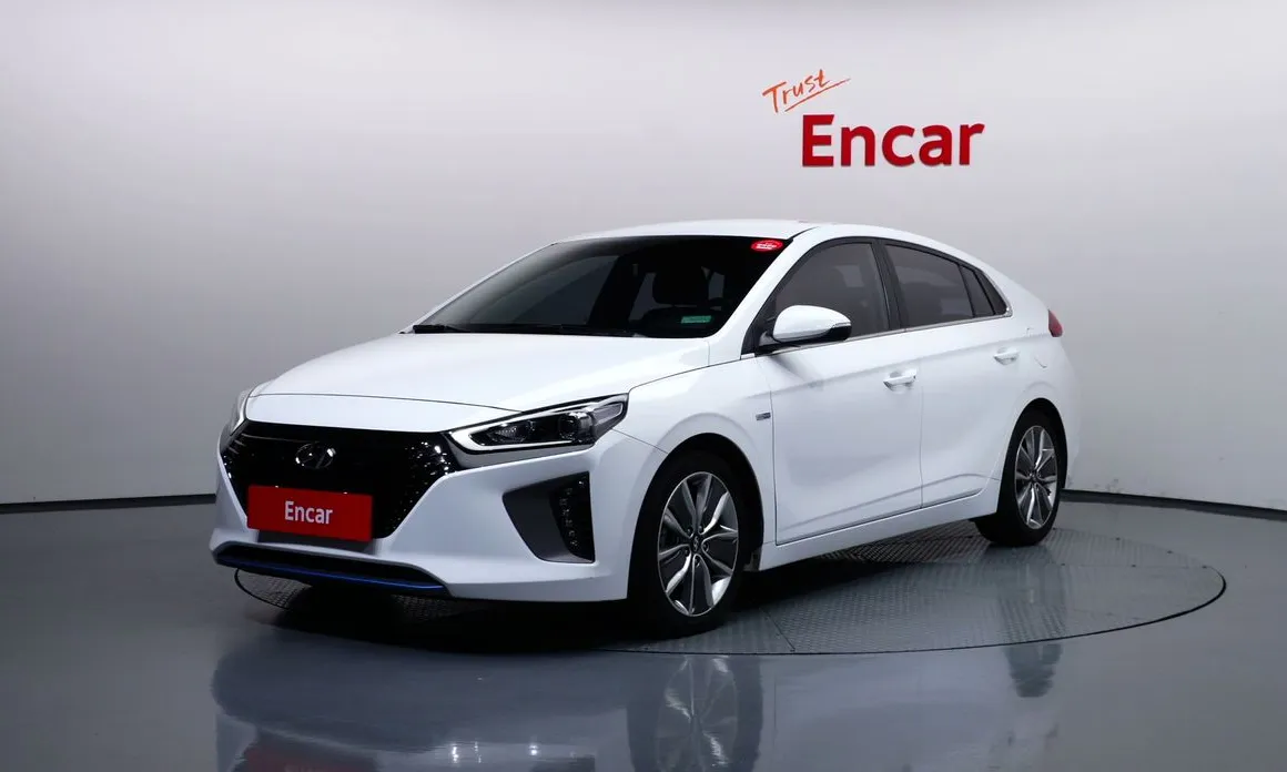 Hyundai Ioniq