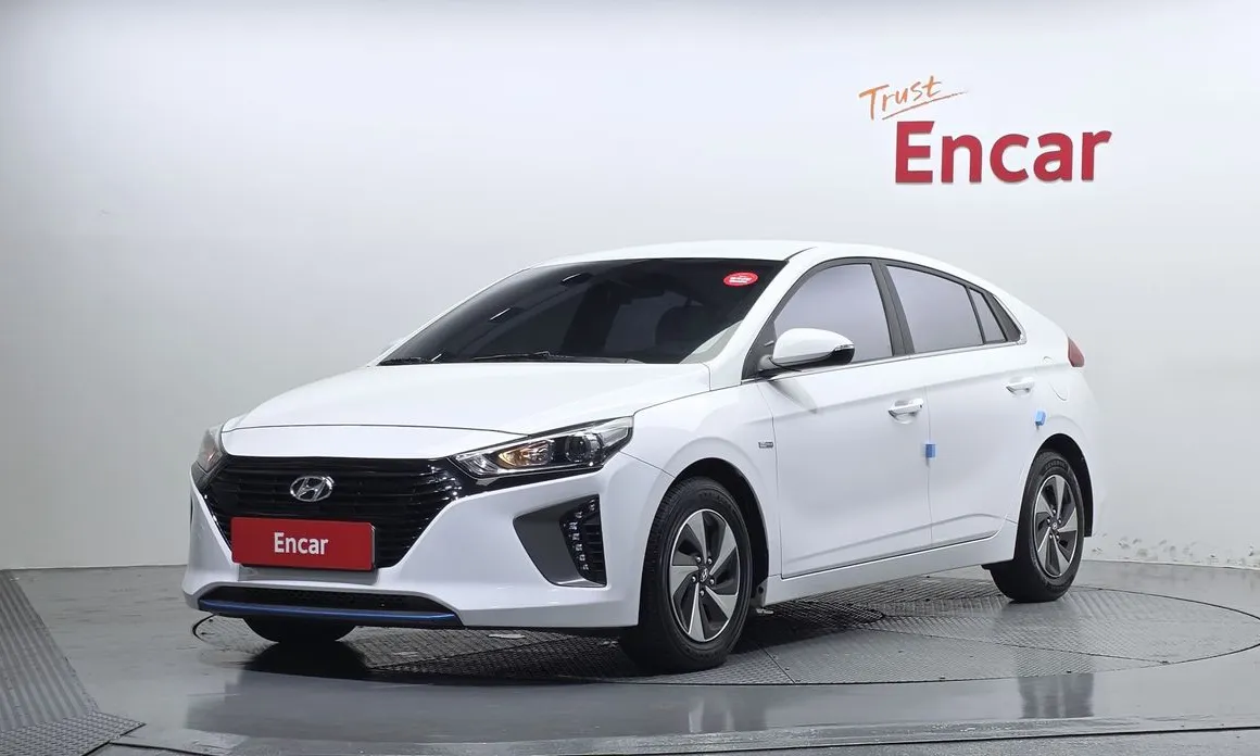Hyundai Ioniq