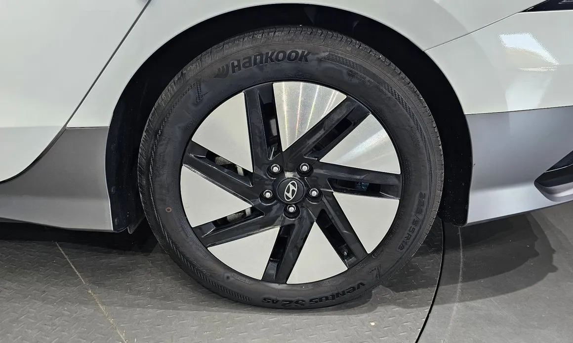 Hyundai Ioniq6