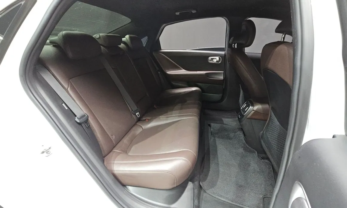 Hyundai Ioniq6