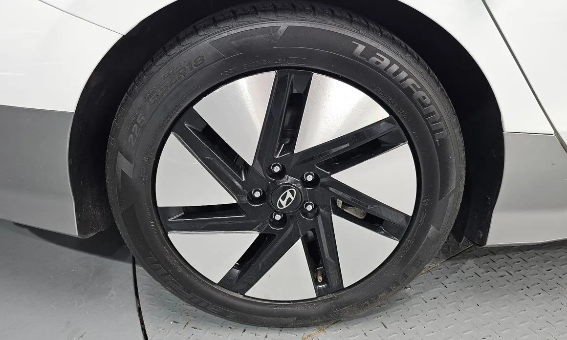 Hyundai Ioniq6