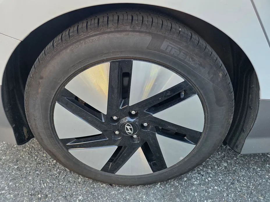 Hyundai Ioniq6