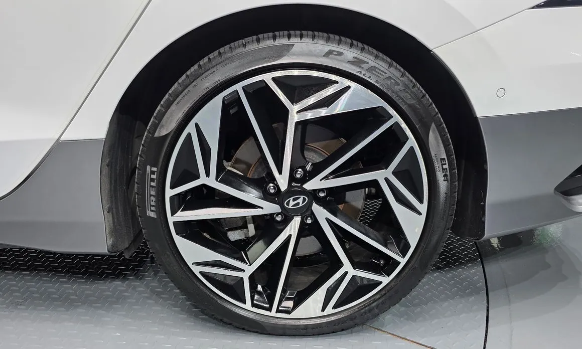 Hyundai Ioniq6